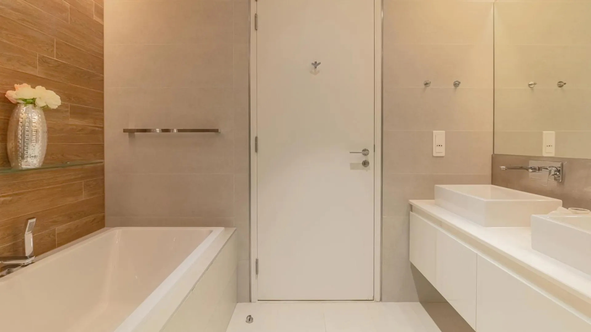 2Bdr Apartment In Bluewaters Luxury Area Dubai 0*,  United Arab Emirates