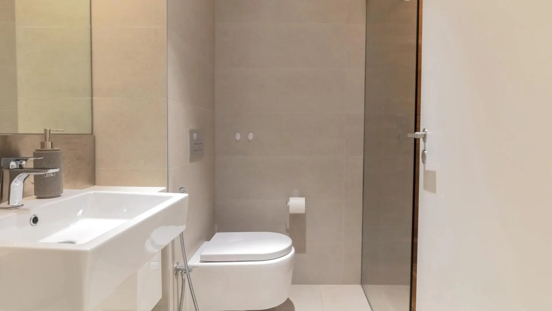 2Bdr Apartment In Bluewaters Luxury Area Dubai United Arab Emirates