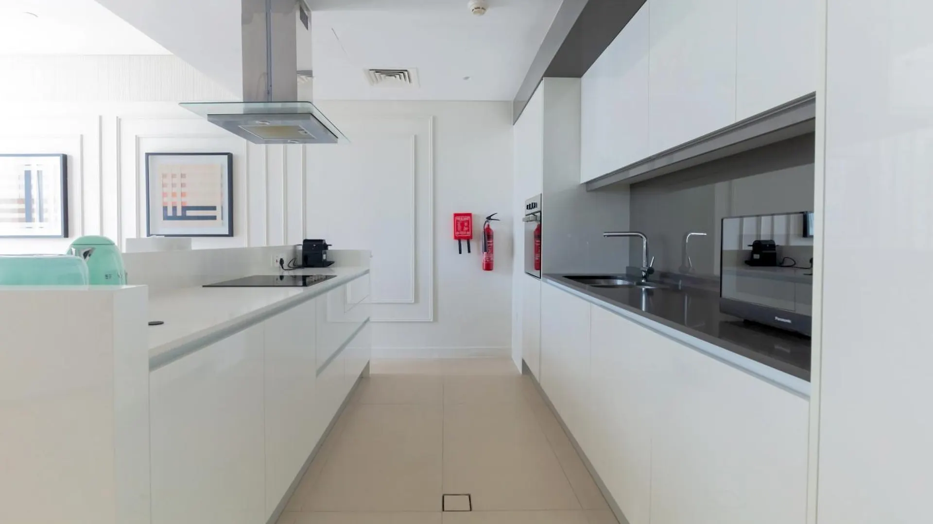 2Bdr Apartment In Bluewaters Luxury Area Dubai 0*,  United Arab Emirates